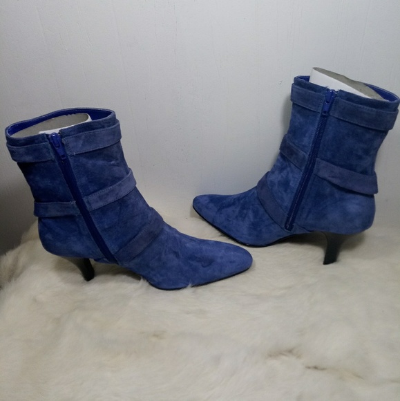 AJ VALENCI ANKLE BOOTS. - Picture 3 of 8